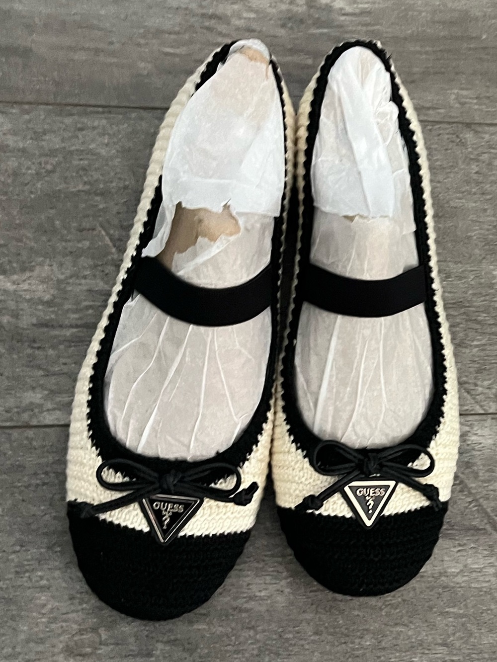 GUESS Black and Cream Knit Mary Jane Flats